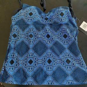 Ellen tracy Tankini Top New Size 6 NWT